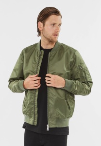 Куртка Welder Vintage, цвет Light Olive МОДЕЛЬ 3