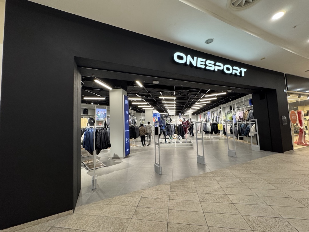 МАГАЗИН "ONESPORT" В ТРЦ "ЕВРОПА" 