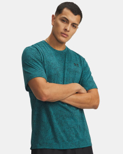 Футболка M Tech Pixelate Under Armour, цвет Rack Green Black