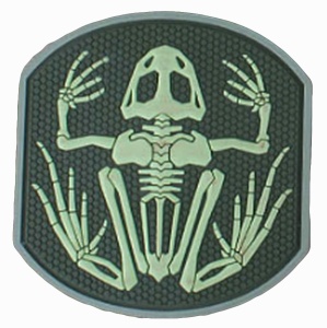 Патч Frog Skeleton PVC EmersonGear-3 на белом фоне
