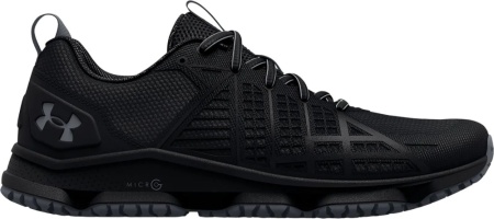 Кроссовки MG Strikefast Under Armour, цвет Black