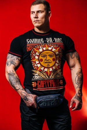 Футболка Варгградъ Солнце за нас, цвет черный модель