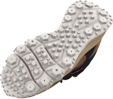 Полуботинки Charged Maven Trek Under Armour, цвет Brown 5