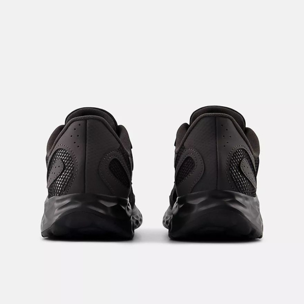 Кроссовки M Fresh Foam Arishi v4 Tiralux New Balance, цвет Black 5
