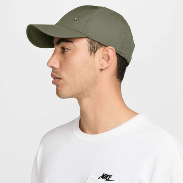 Бейсболка U Dri-FIT Club Nike, цвет Medium Olive Metallic Silver 4