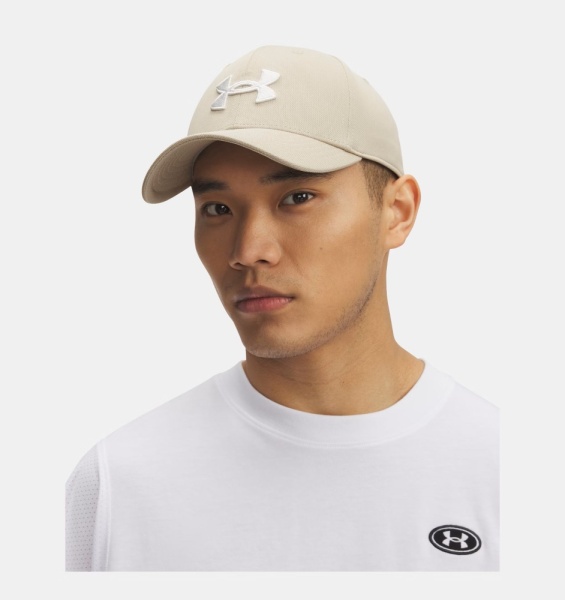 Бейсболка Blitzing Under Armour, цвет City Khaki 3