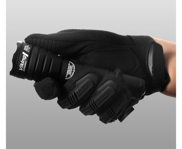 Фонарь Armytek Viking v3 (1250 лм), холодный свет 5