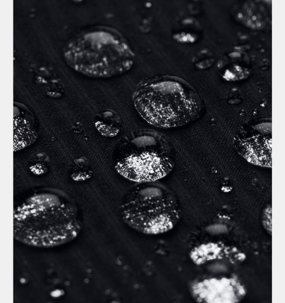 Ветровка Launch Lightweight Under Armour, цвет Black 4