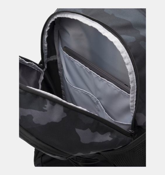Рюкзак U Hustle Sport 6.0 Under Armour, цвет Black Metallic Black (26л) 3